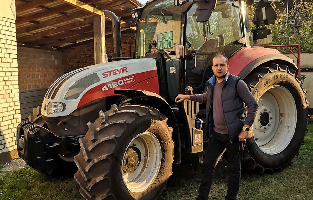 Milan Plavšić obtained a new tractor with the IPARD support